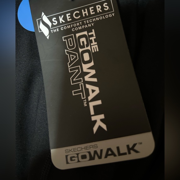 NWT Sketchers, never worn women’s casual or athletic pants with pockets. - Picture 7 of 14